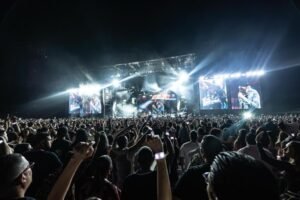 Juan Luis Guerra conquista Santiago tras más de 20 años y abarrotó el Estadio Cibao en una noche histórica