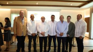 Mescyt lanza Programa de Inglés Virtual para la Empleabilidad con 5,000 becas para el sector turístico de la región