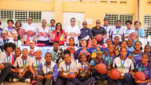 Inefi lleva utilería deportiva a 10 centros educativos de la frontera