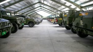 Presidente Abinader inaugura moderno Batallón de Transportación del Ejército para fortalecer la movilidad, el mantenimiento de la flota y la capacidad de respuesta operativa