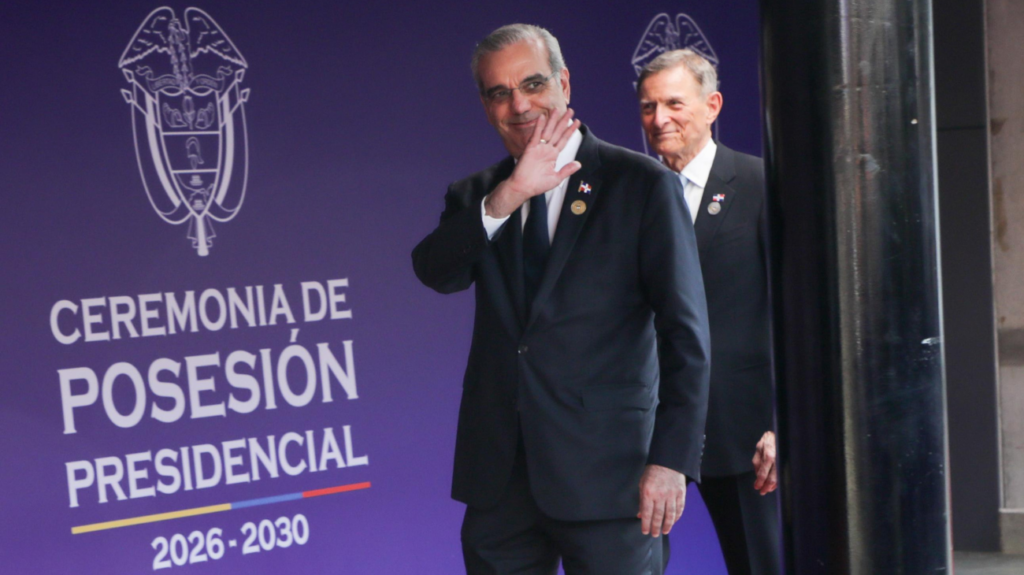 Presidente Abinader participa en la transmisión de mando presidencial de Abelardo de la Espriella, en Colombia