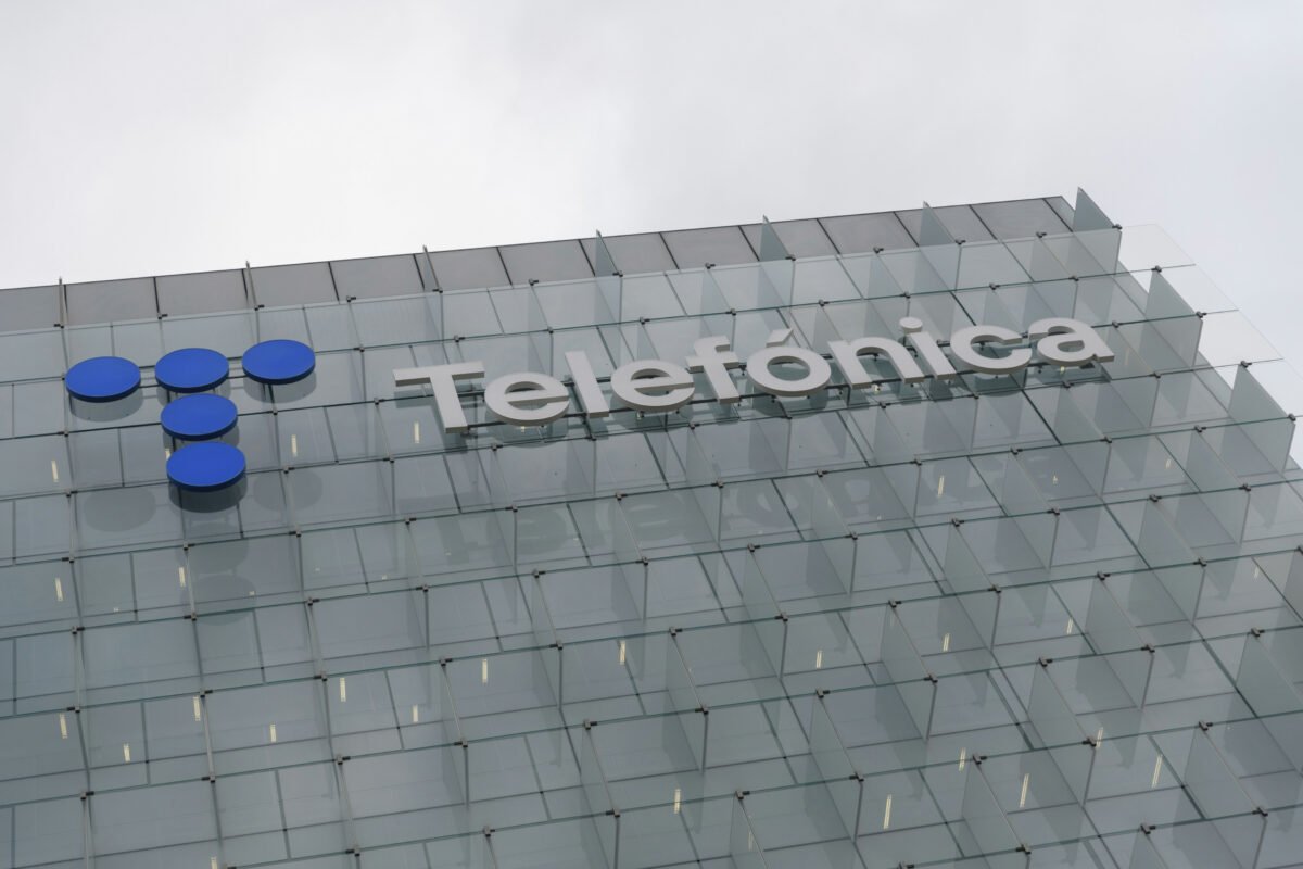 Exterior de la sede de Telefónica, en el ensanche de Las Tablas, en el distrito de Fuencarral-El Pardo, a 6 de septiembre de 2023, en Madrid (España). Foto: Europa Press.