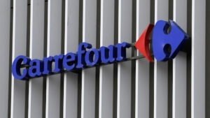 Carrefour y Auchan lanzan un aviso al sector: la IA ya es imprescindible